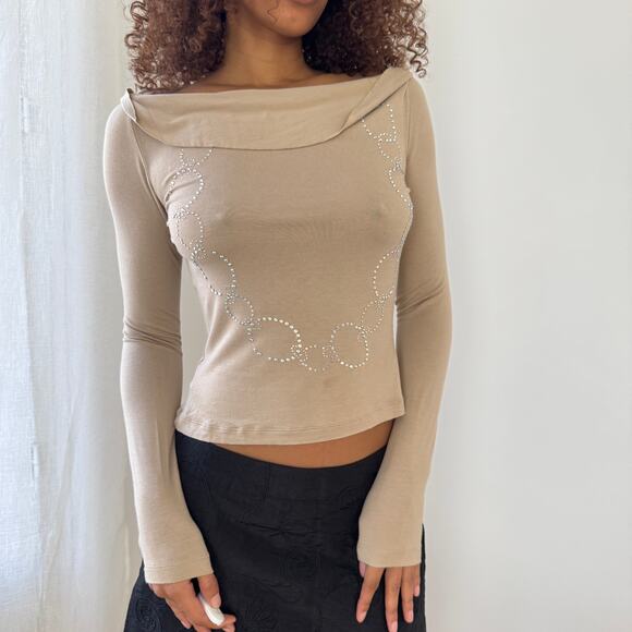 Vintage Castelbajac beige embellished off-shoulder top (S) - Picture 2 of 9